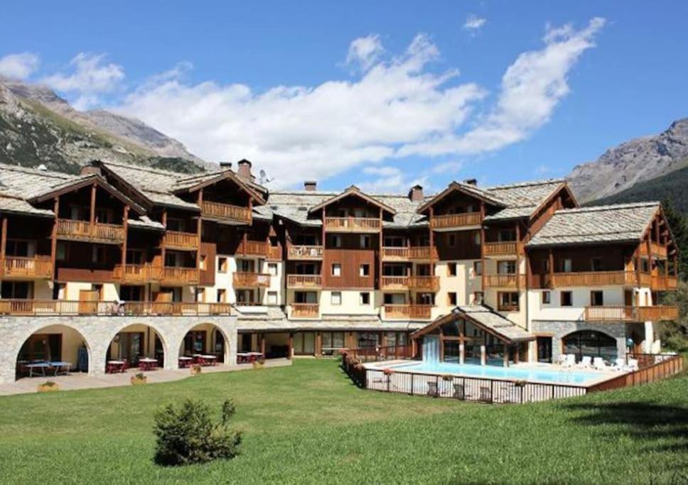 Residences De Luxe Les Alpages Val Cenis - 4 Pers Lanslebourg-Mont-Cenis Eksteriør billede