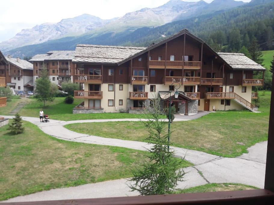 Residences De Luxe Les Alpages Val Cenis - 4 Pers Lanslebourg-Mont-Cenis Eksteriør billede